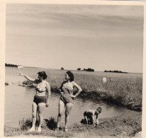 Vintage Foto Junge Frauen Urlaub Am See - Pin-ups