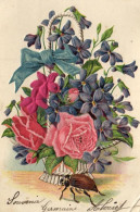 9005 -Thèmes  Fleurs, Plantes & Arbres  Bouquet   De Roses Et Colombe - Blumen