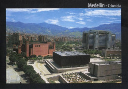 Lote PEP209, Colombia, Postal, Postcard, Medellin, Plaza Mayor, Landscape - Colombie