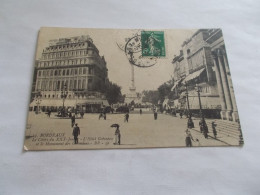 BORDEAUX ( 33 Gironde ) LE COURS DU XXX JUILLET L HOTEL GOBINEAU ET MONUMENT DES GIRONDINS TRES ANIMEES COMMERCES 1908 - Bordeaux