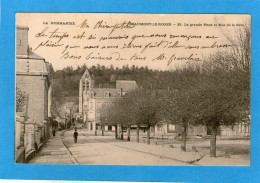 BEAUMONT-le-ROGER - La Grande Place Et Rue De La Gare - Beaumont-le-Roger