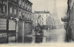 CPA Paris Inondations Janvier 1910 La Rue Saint-Charles - District 15