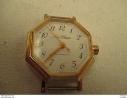 Montre Sans   Bracelet  New   Diametre 30 Mm - Fonctionne -  Entre Pointe   Pour Bracelet 13 Mm - Antike Uhren