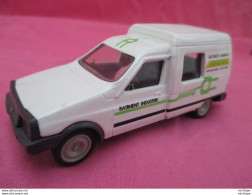 Miniature - Voiture - 1/43 Em -  ELIGOR - CTROEN C 15 - Eligor