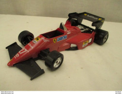 Modèle  Réduit  1/24 Em FERRARI 126 C 4 - BURAGO - Burago