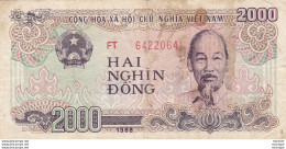 Viet Nam  2000  Dong  1988   Ce  Billet  A Circulé  Propre - Viêt-Nam