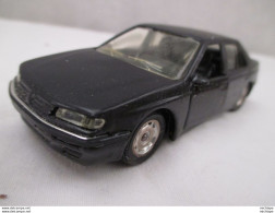 Miniature -  -1/43em -voiture  - SOLIDO -  PEUGEOT 605 - Solido