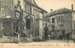 60 - Beauvais - Le Palais De Justice. Cour Intérieure - Carte Neuve - CPA - Voir Scans Recto-Verso - Beauvais