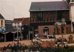 62 - Bruay La Buissière - Place Maréchal Leclerc - Le Cercle - CPM - Voir Scans Recto-Verso - Other & Unclassified