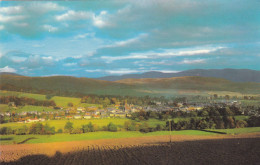 Postcard - Moffat From Beef Tub Road - Card No. PT36616 - Posted 16-07-1975 - VG - Non Classés