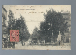 CPA - 83 - Hyères - Avenue Gambetta - Animée - Circulée En 1907 - Hyeres