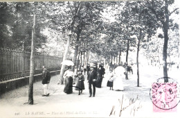 C. P. A. : 76 : LE HAVRE : Place De L'Hôtel De Ville, Belle Animation, Timbre En 1906 - Non Classés