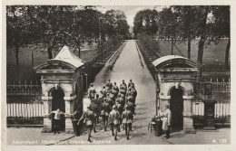 Amersfoort Hoofdpoort Infanterie Kazerne Levendig Juliana Van Stolberg Leusderweg # 1933     4875 - Amersfoort