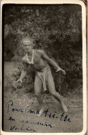 CP Carte Photo D'époque Photographie Vintage Jeune Homme Bel Beau Slip Danse - Unclassified