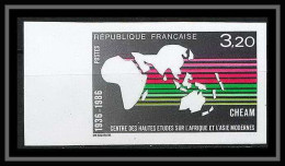France N°2412 Hautes Etudes De L'Afrique Et L'Asie Modernes Carte Du Monde Non Dentelé ** MNH (Imperf) - Ohne Zuordnung