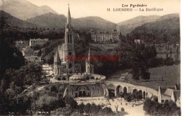 CPA LOURDES - LA BASILIQUE - Lourdes