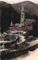 CPSM LOURDES - LA BASILIQUE ET LE GAVE - Lourdes