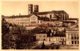 CPA VERDUN - CATHEDRALE - EVECHE - GRAND SEMINAIRE - Verdun