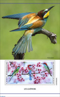 Guinea, Republic 2023 Bee-eaters, Mint NH, Nature - Birds - Flowers & Plants - Other & Unclassified