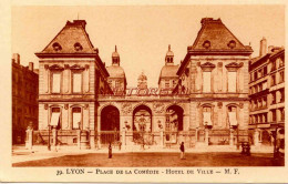 CPA LYON - PLACE DE LA COMEDIE - HOTEL DE VILLE - Other & Unclassified