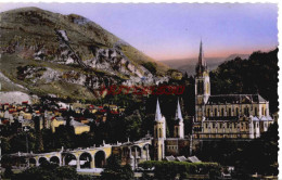 CPSM LOURDES - LA BASILIQUE VUE DE COTE - Lourdes