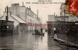 CPA CRUE DE LA SEINE - PARIS - LES HABITANTS DE PASSY, RUE FELICIEN EN BATEAU - Inondations De 1910