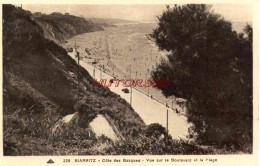 CPA BIARRITZ - COTE DES BASQUES - VUE SUR LE BOULEVARD ET LA PLAGE - Biarritz