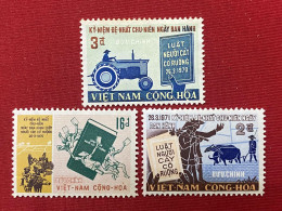 Stamps Vietnam South (ler Ann.Le Laboureur Rizière- 26/3/1971 ) -GOOD Stamps- 1 Set/3pcs - Vietnam