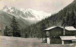 74 - Chamonix - Mont-Blanc - Le Massif Du Mont-Blanc - Voir Timbre - Flamme Postale - CPM - Voir Scans Recto-Verso - Chamonix-Mont-Blanc