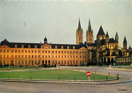 14 - Caen - Hôtel De Ville Et Abbaye Aux Hommes - CPM - Voir Scans Recto-Verso - Caen