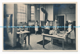 C000782 The Kitchen. Postcard - Monde