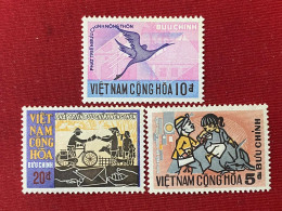 Stamps Vietnam South (Dével.de La Poste Rurale - 20/12/1971) -GOOD Stamps- 1 Set/3pcs - Vietnam
