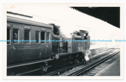 C000404 Shanklin. Isle Of Wight. 1966. S2453. Locomotive Or Train - Monde