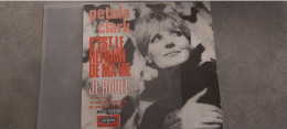 45 Tours 2 Titres Petula Clark..c'est Le Refrain De Mavie - Other - French Music