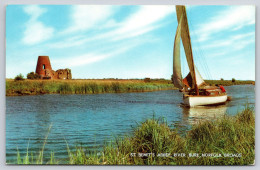 Norfolk : St Benet's Abbey, River Bure, Norfolk Broads Postcard, Posted 1970 - Other & Unclassified