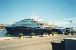 L - PHOTO ORIGINALE - BATEAU - ALPES MARITIMES - ANTIBES - YACHT CARINTHIA VII - AOUT 2002 - Bateaux