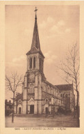 St Pierre Des Nids * La Place De L'église Du Village - Sonstige & Ohne Zuordnung