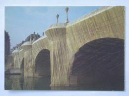 PARIS (75) - PONT NEUF Empaqueté Avec Toile De Nylon / Christo - Vue Au Niveau De La Seine - Carte Postale Moderne - Bridges