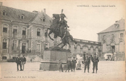 Lunéville * Place Et Statue Du Général Lassalle * Militaires - Luneville