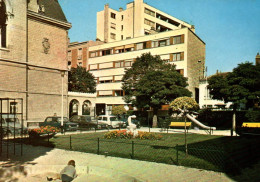 RECTO/VERSO - CPA - LES LILAS - JARDIN DE LA MAIRIE - SIMCA - RENAULT - VIEILLES VOITURES - PARC - TOBOGANT - ENFANT - Les Lilas