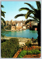 Malta Senglea Point, Postcard, Posted 1984 - Malta