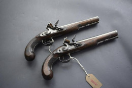 A PAIR OF 20-BORE FLINTLOCK DUELLING OR OFFICER'S - Armes Neutralisées