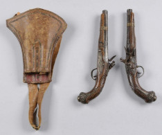 Lot Of 2 French Flintlock Pistols With Holster. - Armes Neutralisées
