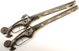 Exceptional Pair Of 17th C. German Baron's Hunting - Decorative Weapons