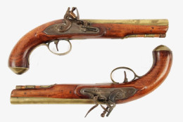 PAIR OF BRITISH NAVAL FLINTLOCK PISTOLS BY TAYLOR - Decorative Weapons