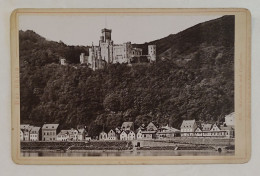 Der Rhein. 659. Stolzenfels Und Capellen. Château.Verlag V. Römmler & Jonas, Dresde. 1896. Cartonnée. - Orte