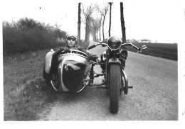 Photo Original 9x6 Cm -  Ancienne - MOTO - SID-CAR - Automobiles