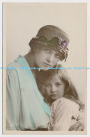 C002190 Gladys Cooper. B. 172 1. Hand Painted. RP. Miss Gladys Cooper And Daught - World