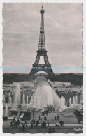 C002200 403. Paris. La Tour Eiffel Et Les Fontaines Du Palais De Chaillot. Chant - World