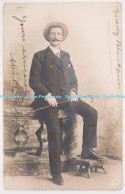 C001747 Man In A Suit With A Moustache And Hat And A Cane. 1904 - Monde